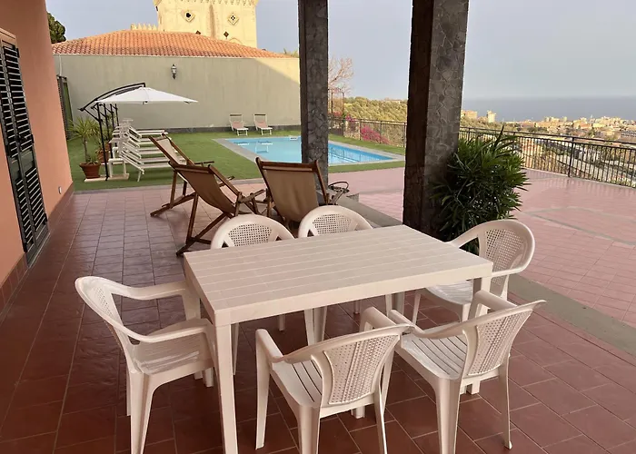 Villa Leucatia